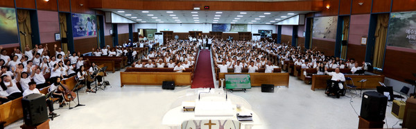 영광교회 성도들