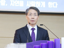                           이동명 목사