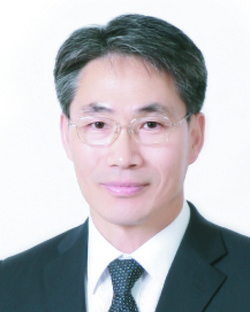 심사위원  이동명 목사 (함께하는교회)