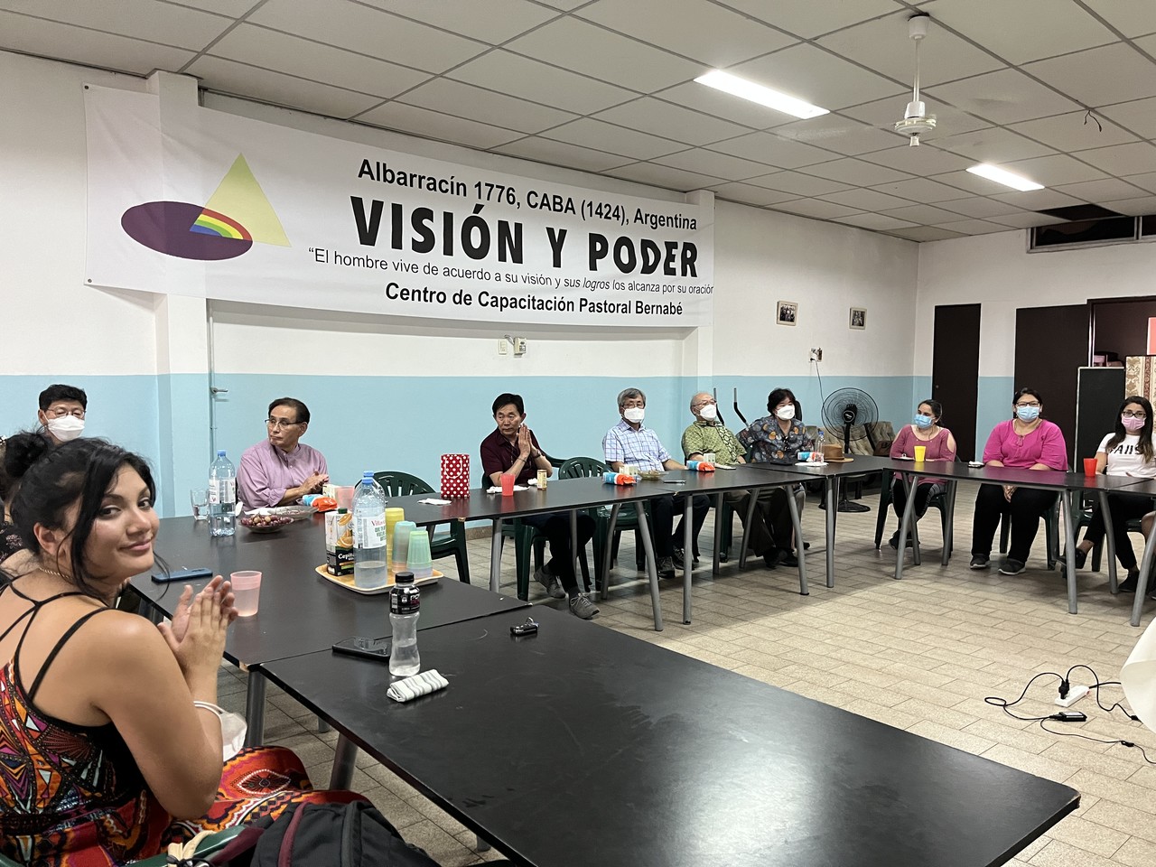 방문단은 우리 교단 강기안 선교사가 사역하는 아르헨티나 선교센터를 찾아가 센터 현황을 보고받고, 현지인들과도 교제했다. 