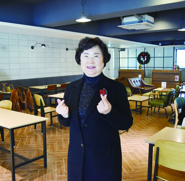                                 기독 청년 짝 찾기에 앞장서고 있는 최정원 권사(한우리교회)