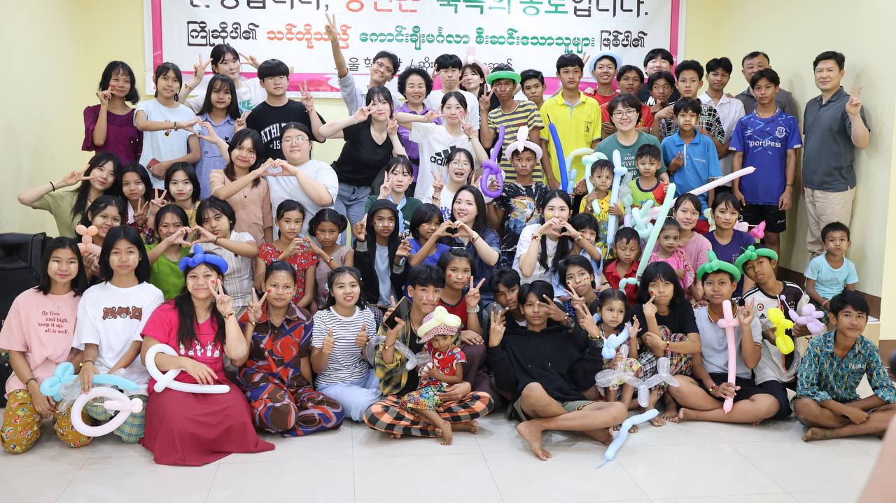 일주여일 동안 미얀마 양곤 지역에서 선교 활동을 펼친 낙원교회 '밍고치대' 단기선교팀.