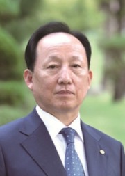      신임 총회장 이규환 목사