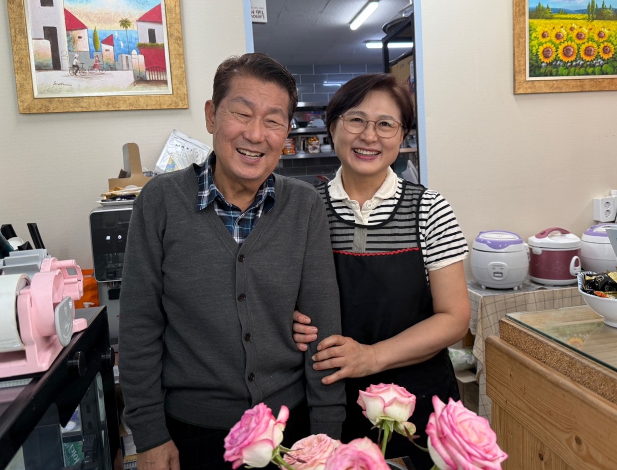 하늘소망교회 안윤칠 목사와 손영숙 사모. (사진=사랑의장기기증운동본부 제공)