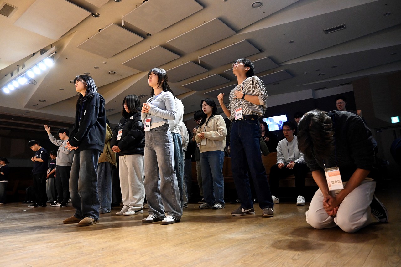 ‘수도권역 WHE 청년 연합수련회’가 ‘New Power’를 주제로 13일 부평제일교회에서 개최됐다.