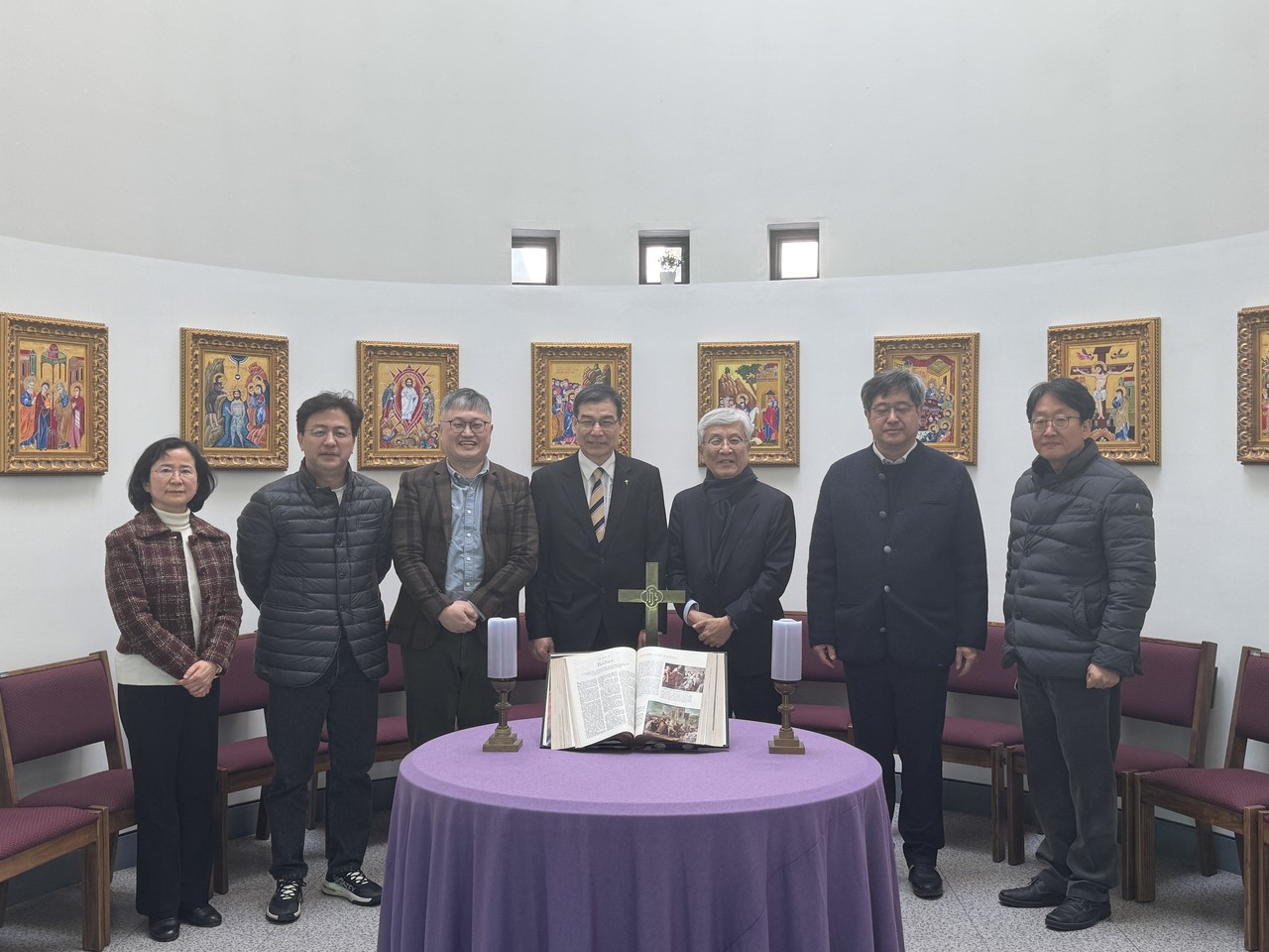 실천신학대학원대학교와 검단기독교연합회는 지난 2월 19일 실천신대에서 ‘교육협력 및 상호교류 협약식’을 진행했다. (사진=실천신학대학원대학교 제공)