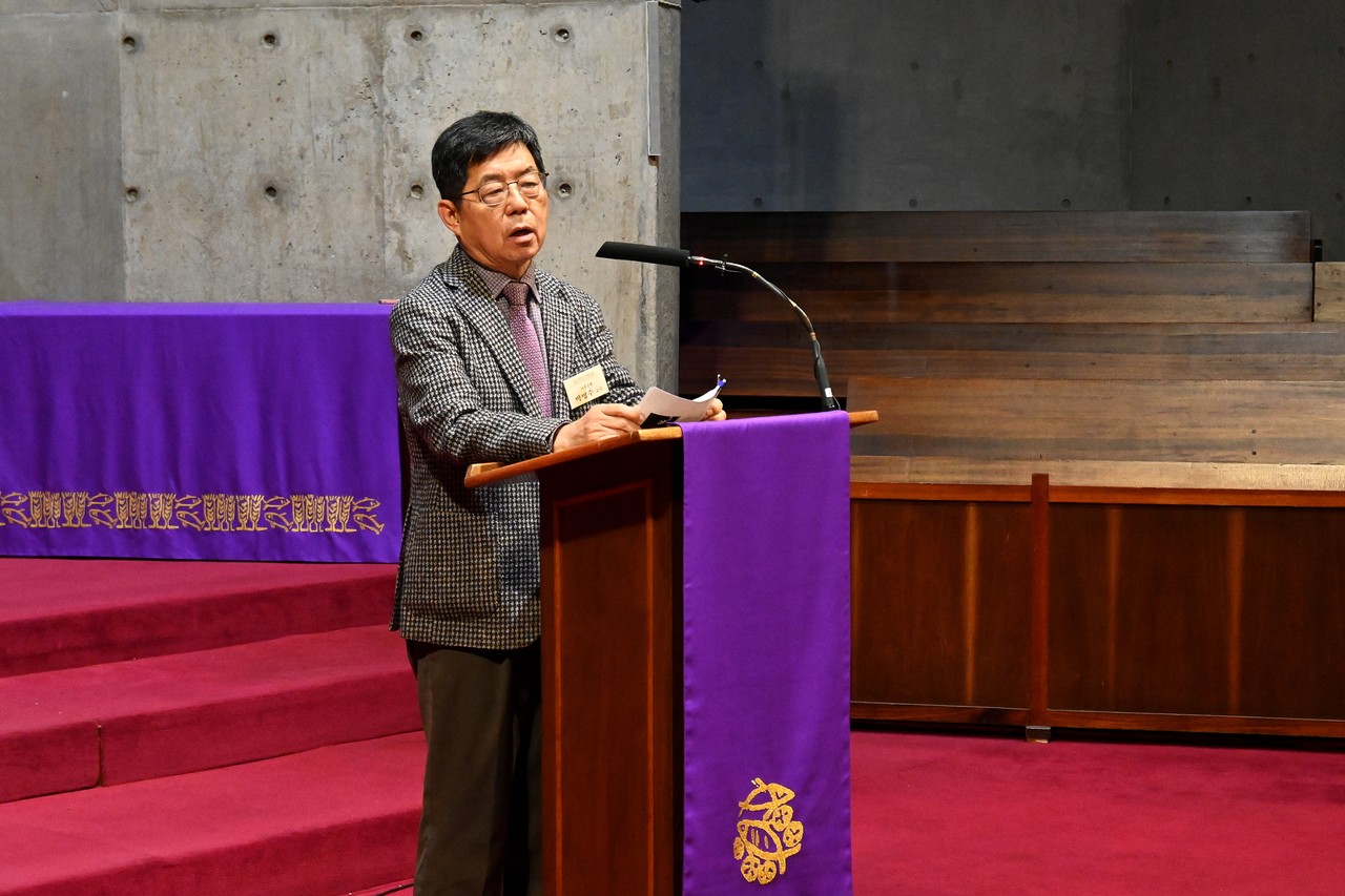한국복음주의협의회는 3월 14일 경동교회에서 ‘3.1운동에서 본 현 시국’을 주제로 월례 조찬기도회 및 발표회를 개최했다. 사진은 발제 중인 박명수 교수.