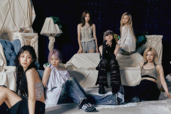 엔믹스가 경남·경북 지역 대형 산불 피해 아동 및 주민을 위한 후원금을 전달했다. (사진=월드비전 제공)