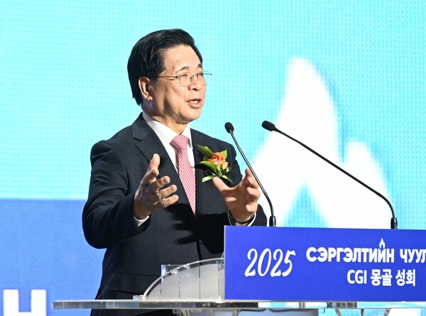 몽골 목회자 세미나 강의 중인 이영훈 목사. (사진=여의도순복음교회 제공)