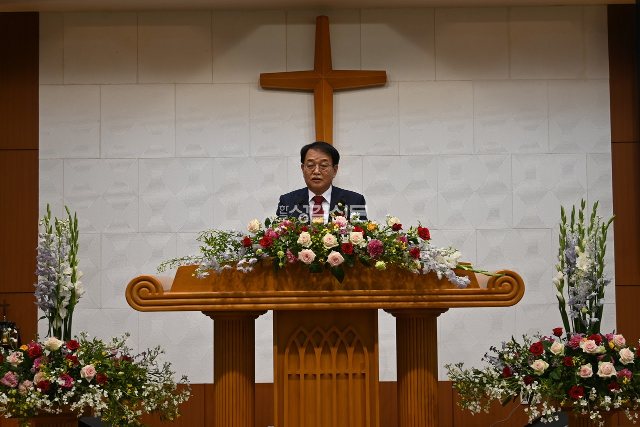 귀래교회는 지난 6월 15일 안보욱 장로 부총회장 취임 감사와 축하의 예배를 드렸다.