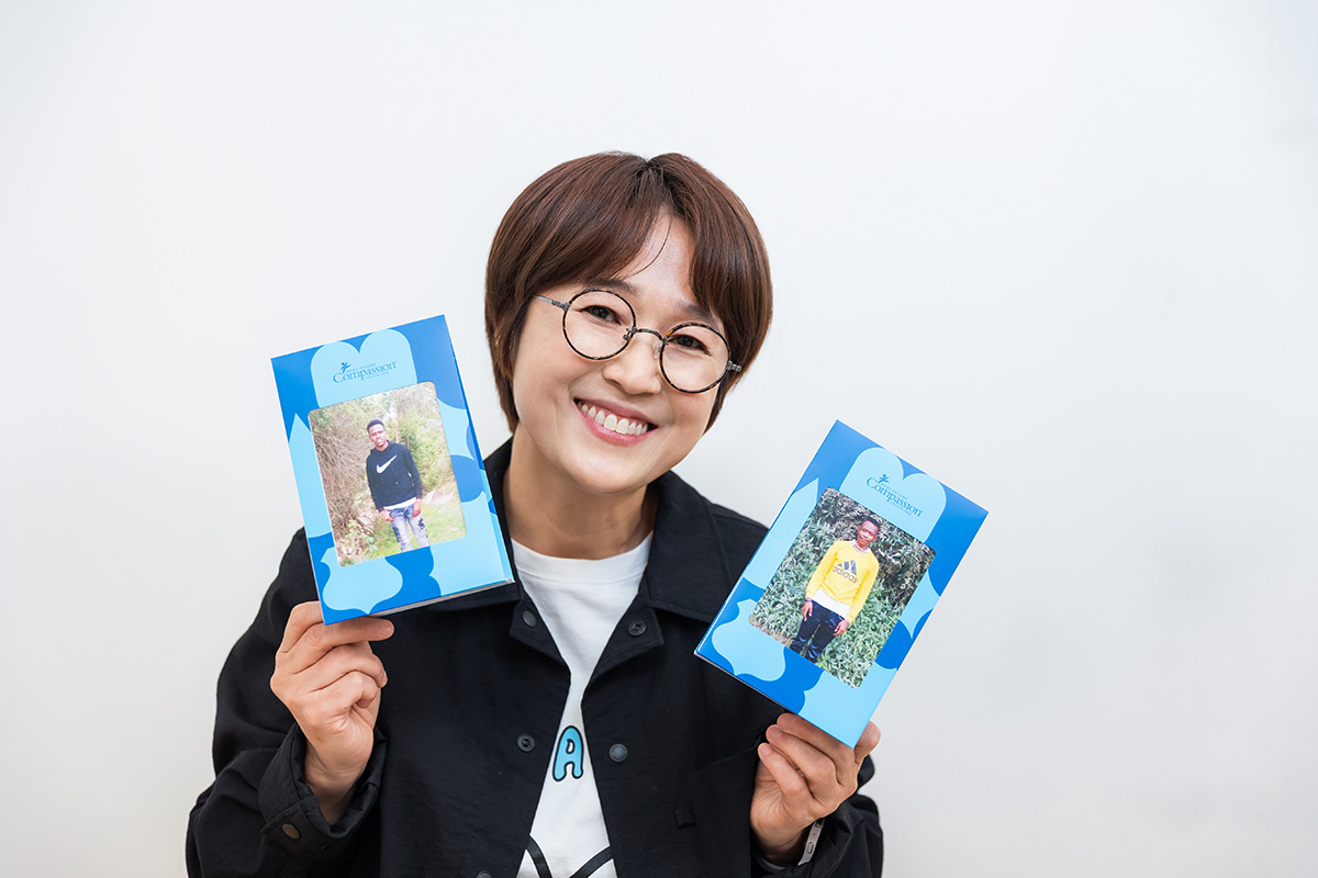 한국컴패션은 방송인 겸 CEO 송은이씨와 함께한 '그사세' 인터뷰 영상을 공개했다. (사진=한국컴패션 제공)