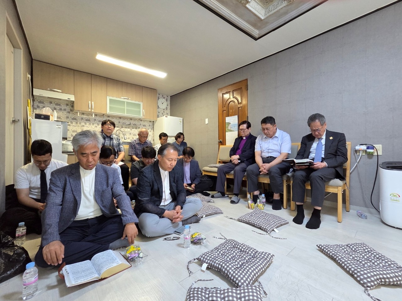 기독교대한감리회 김정석 감독회장이 지난 7월 2일 동부연회 영월지방회 교역자회 현장을 찾아 교역자들을 위로했다. (사진=기독교대한감리회 제공)