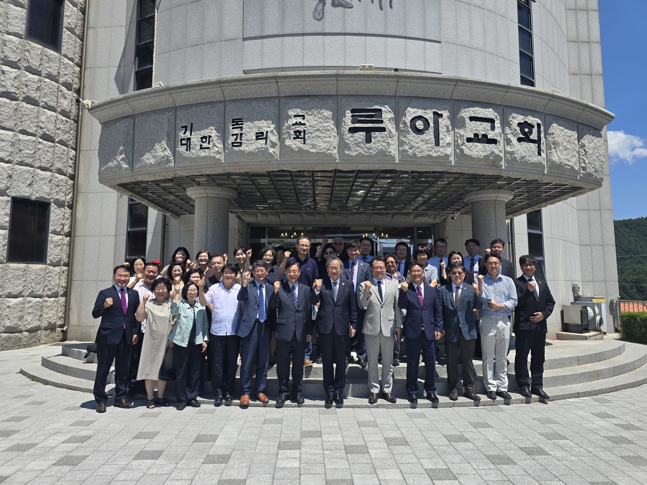 기독교대한감리회 김정석 감독회장은 지난 8월 1일 동부연회 태백지방회를 방문했다. (사진=기독교대한감리회 제공)