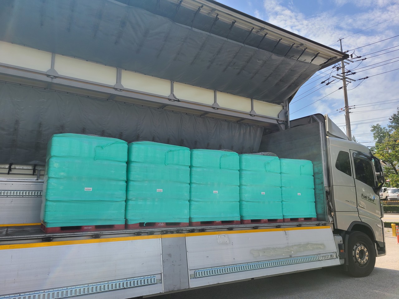 총회임원회가 9월 15일 가뭄으로 어려움을 겪고 있는 강릉지역 교회에 생수 5톤을 긴급 지원했다.