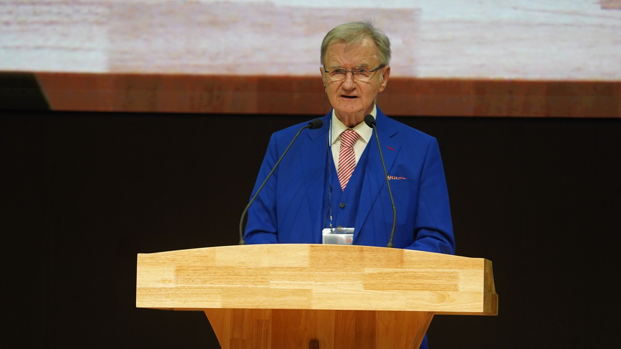 소망교도소 개청 15주년 기념 제1회 아가페 국제교정학술대회가 지난 11월 5일부터 7일까지 명성교회 글로리아커뮤니티센터와 소망교도소에서 ‘세상의 빛: 신앙 기반 회복적 교정’을 주제로 진행 중이다. (사진=소망교도소 제공)