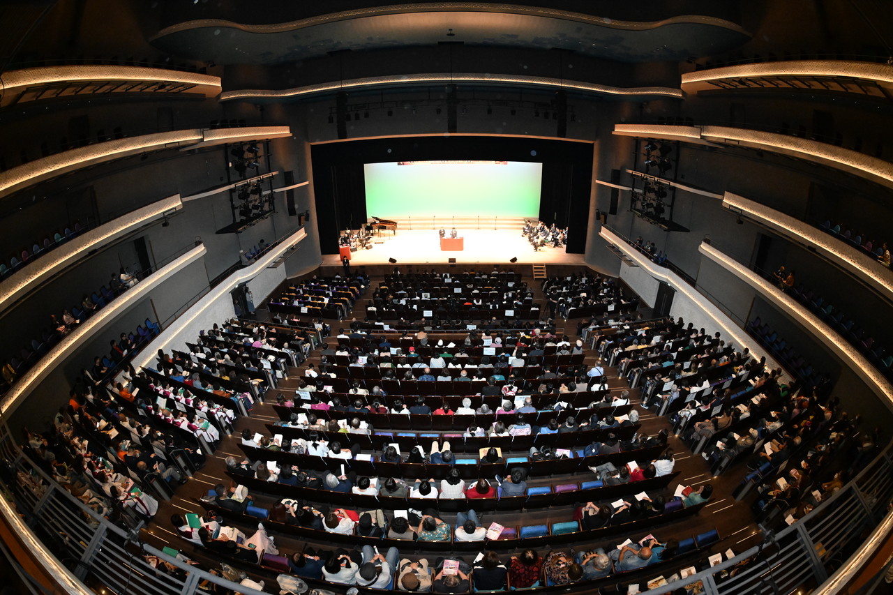 ‘Jesus Music Festival 2025 in Okinawa’가 지난 11월 24일 오키나와 나하 문화예술극장에서 개최됐다. (사진=여의도순복음교회 제공)